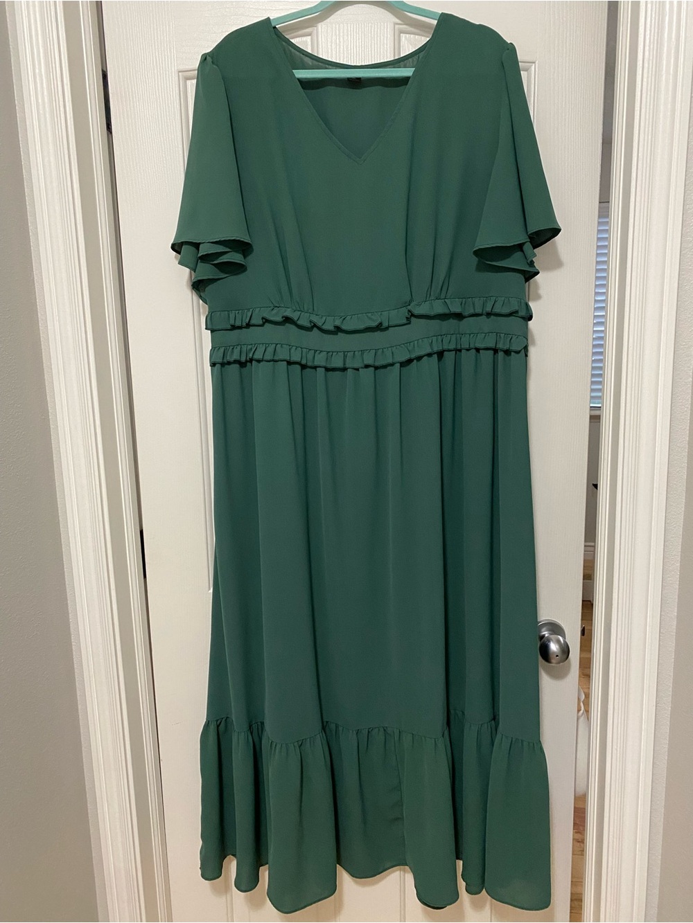 SHEIN Emerald Green V-Neck Ruffle Maxi Dress